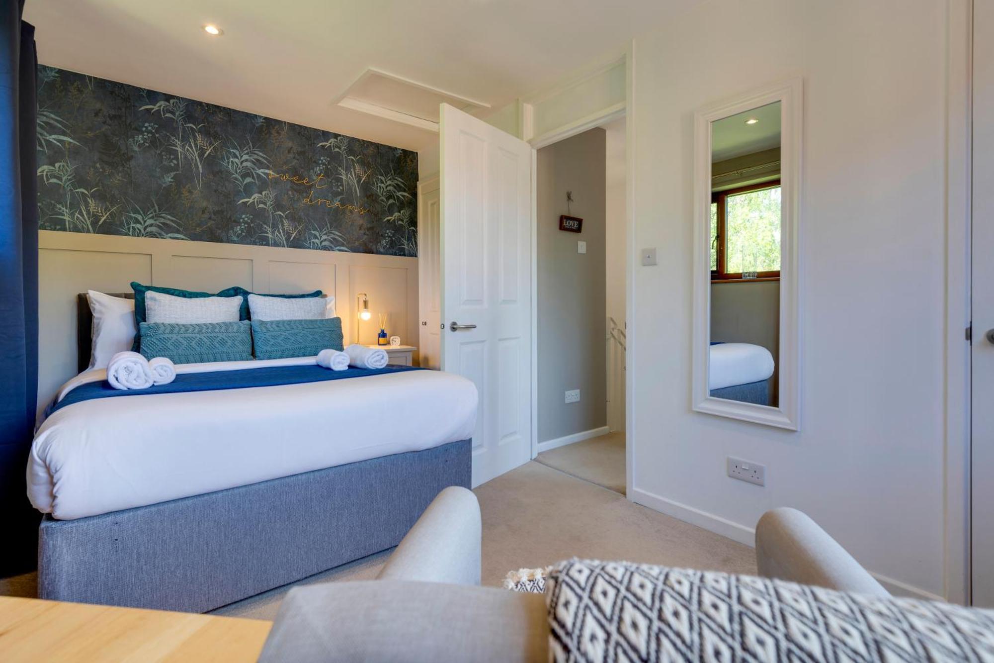 Fully Refurbished 1 Bedroom